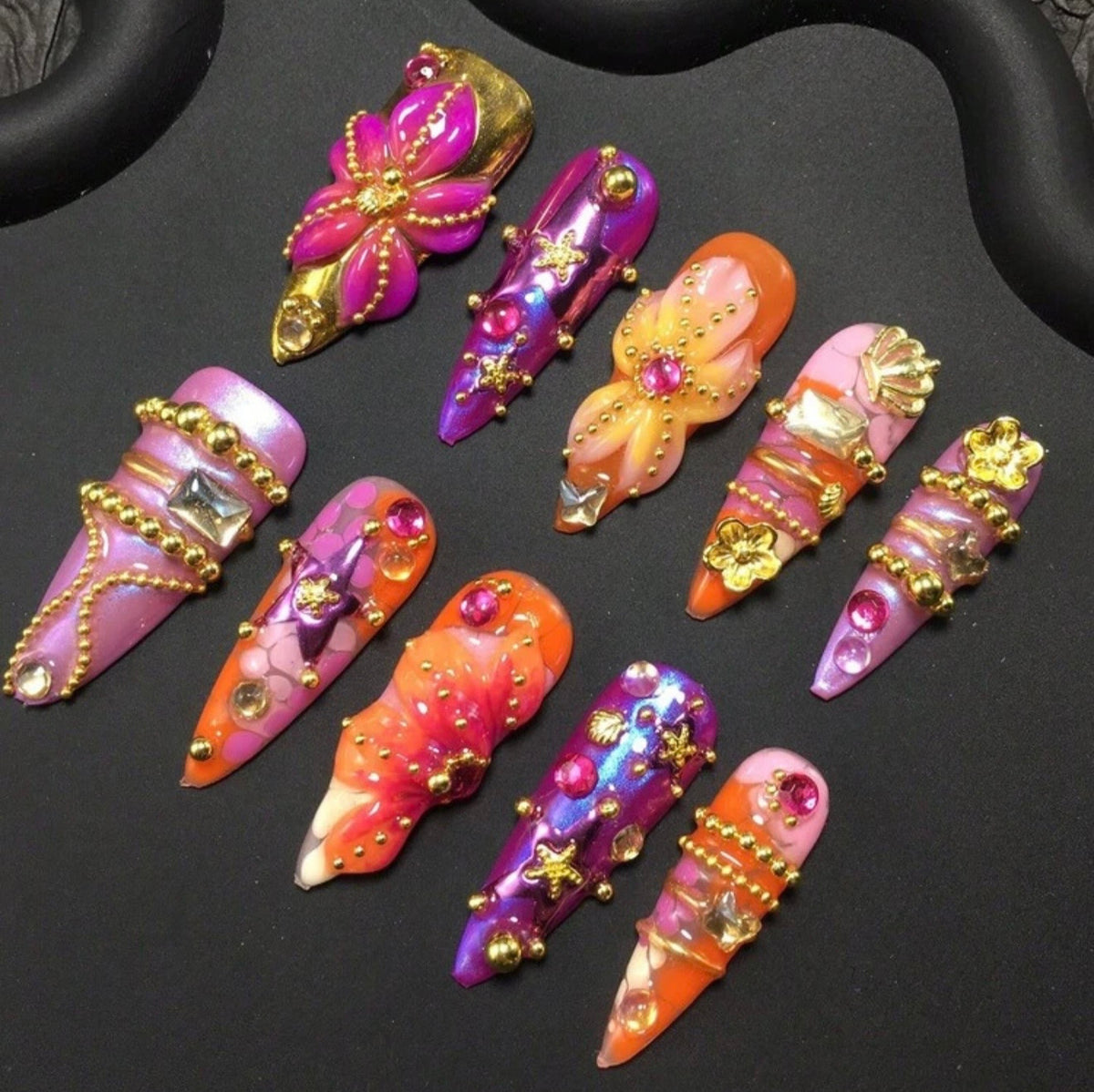 Handmade 10 PCsNail Set- HM05
