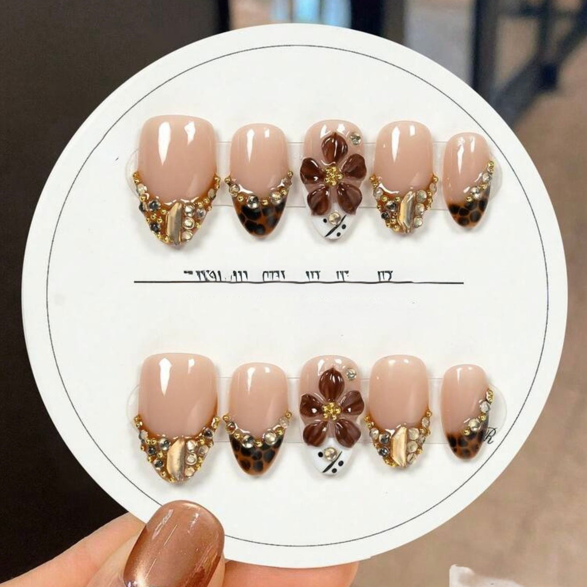 Handmade 10 PCsNail Set- HM07
