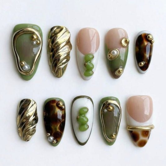 Handmade 10 PCsNail Set- HM06